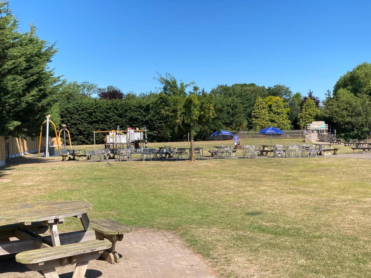 Birchington Vale Caravan Holiday Park Extérieur photo