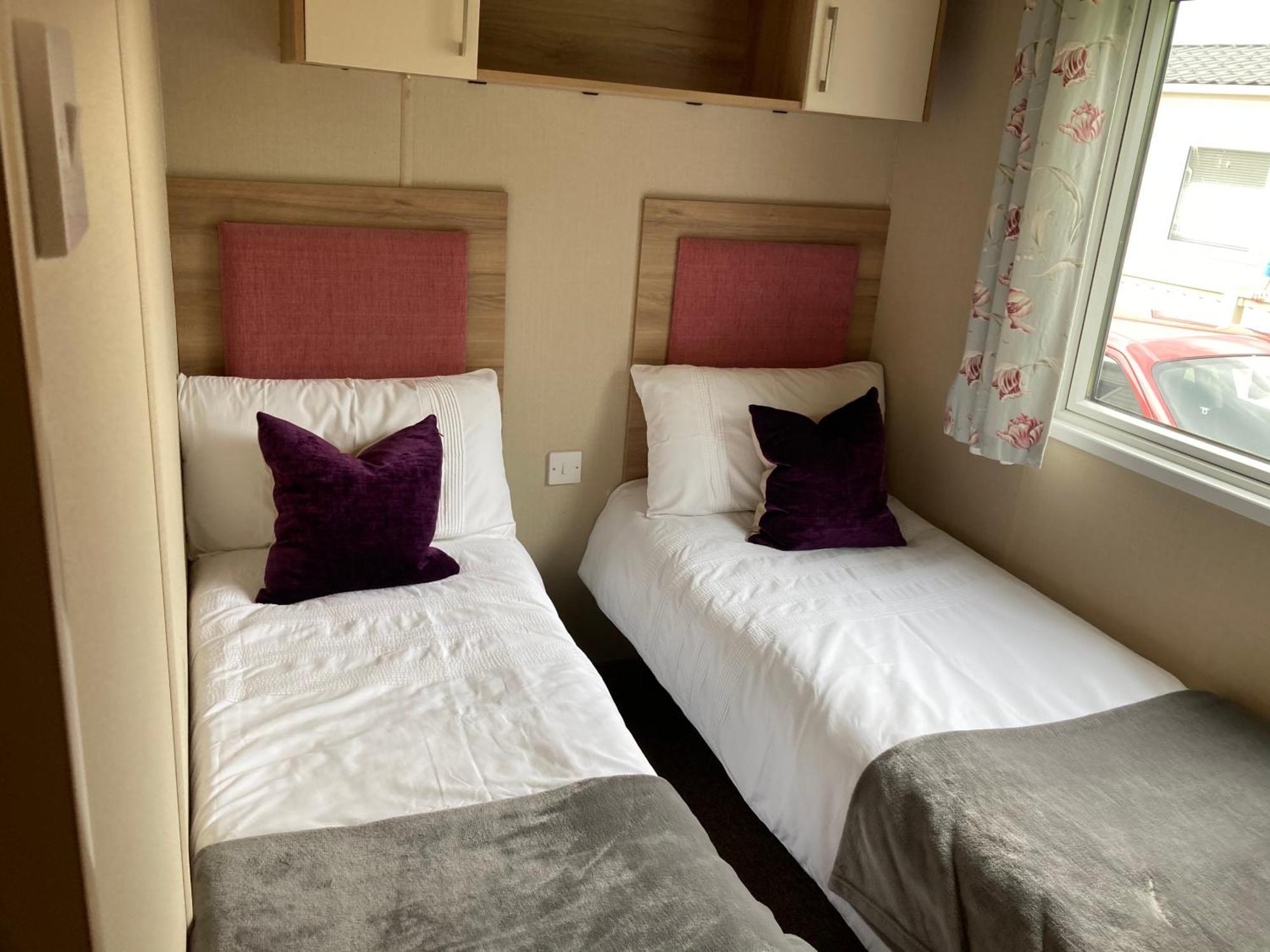 Birchington Vale Caravan Holiday Park Extérieur photo