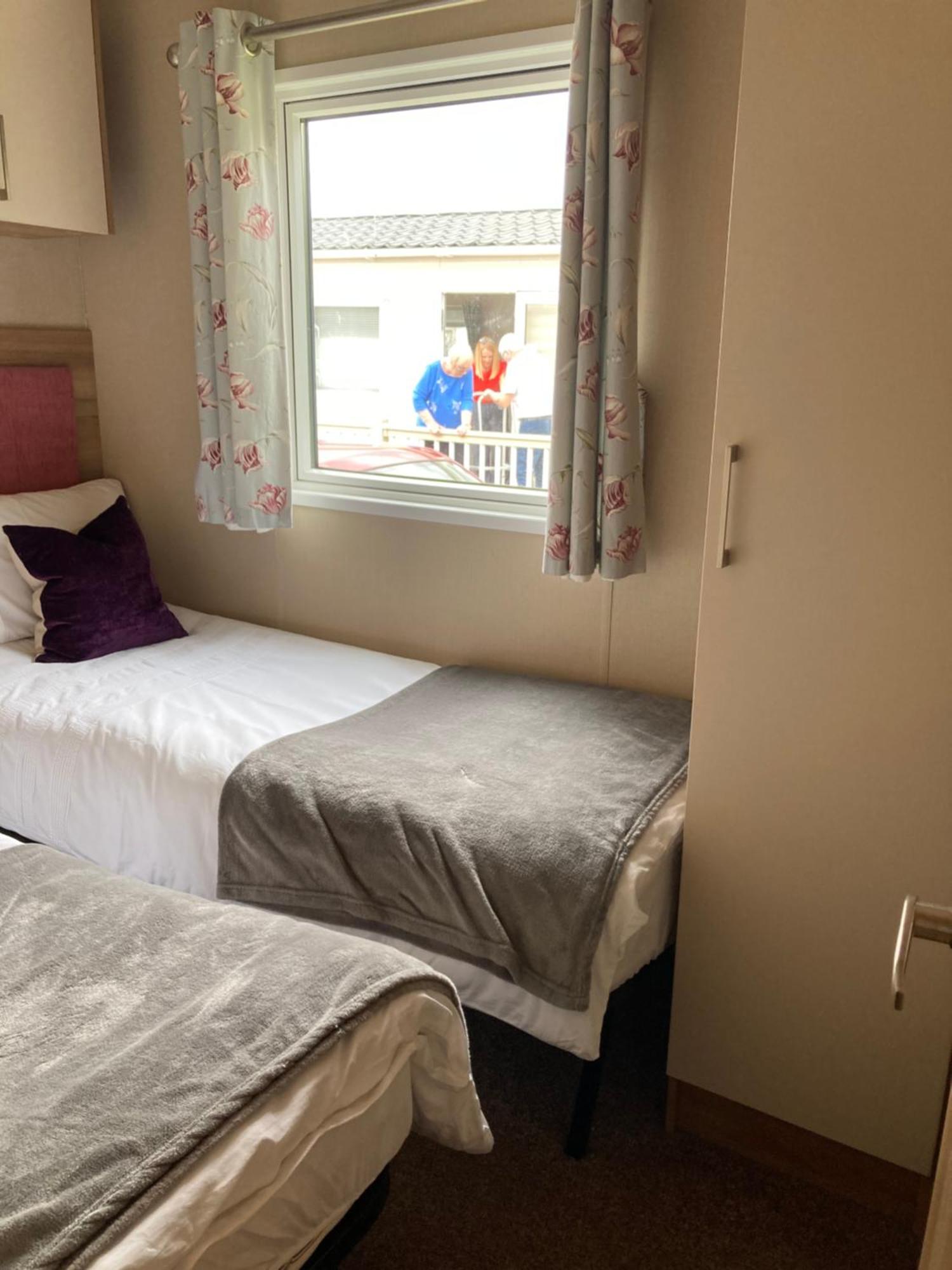 Birchington Vale Caravan Holiday Park Extérieur photo